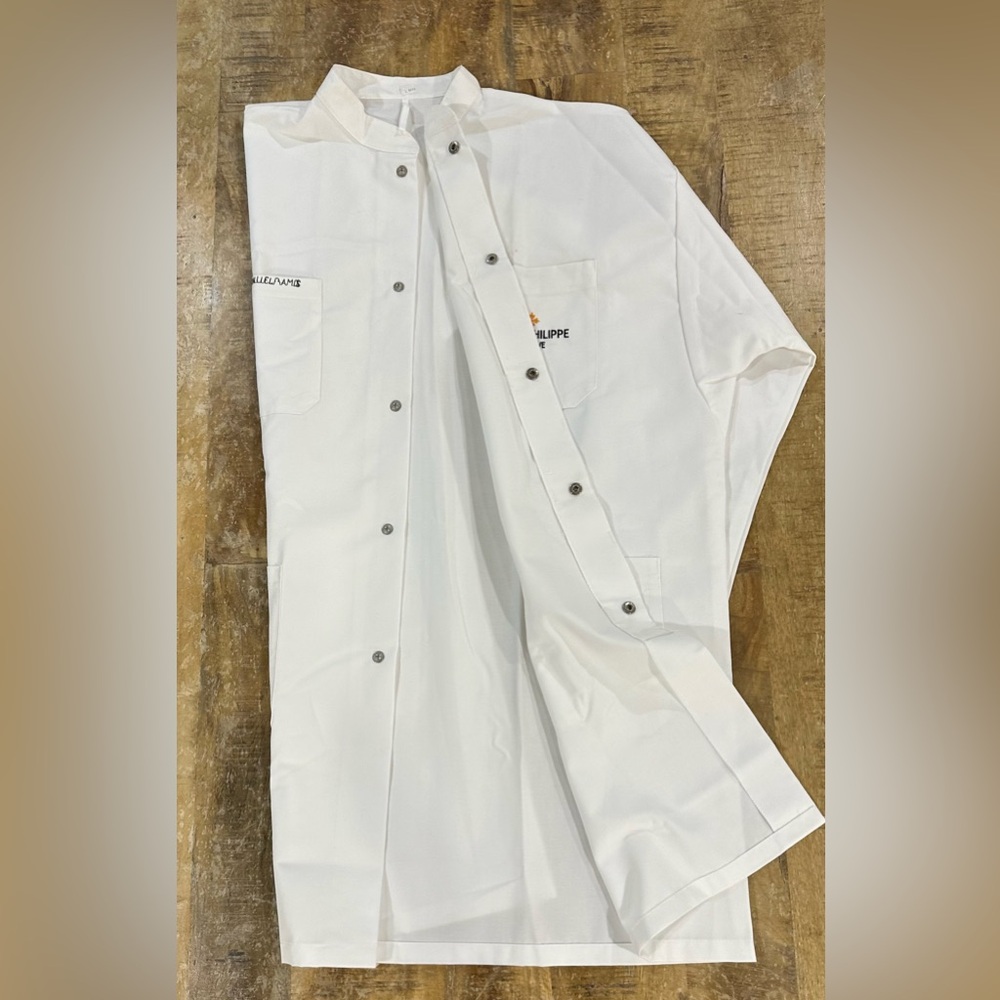Patek Philippe Lab Coat - Picture 6 of 9